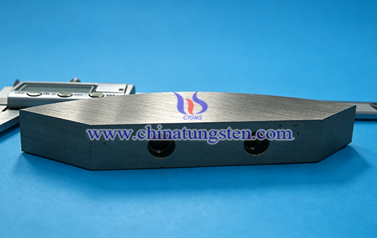Tungsten Alloy Crankshaft Counterweight Picture